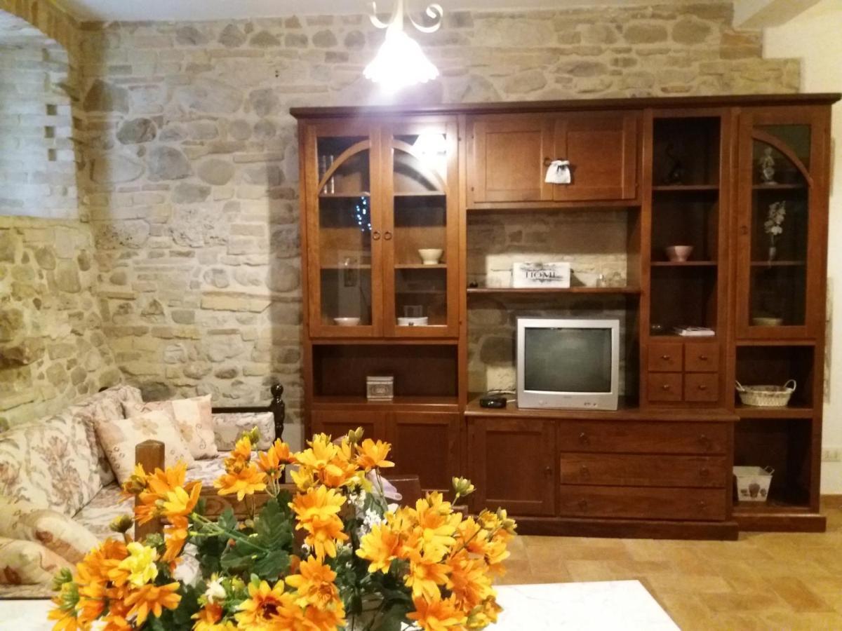 Dimora Il Castello Apartamento Assisi Exterior foto